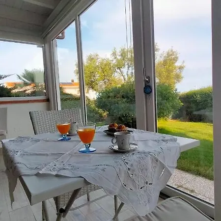 A.mare Bed & Breakfast