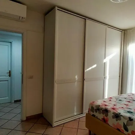 A.mare Bed & Breakfast *